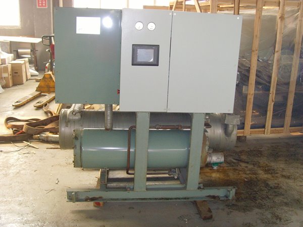 鹤城酒店中央空调不停机清洗方法介绍